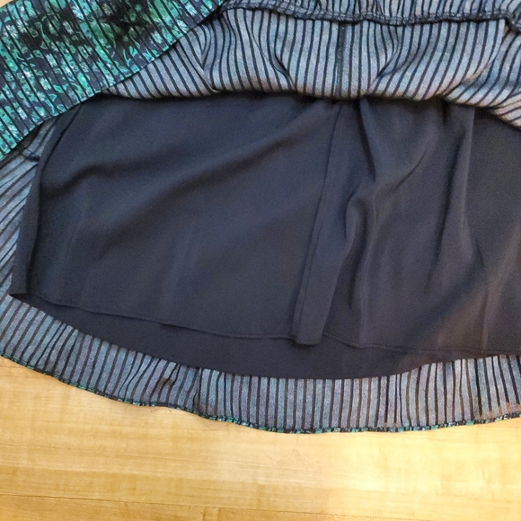 ALICE + OLIVIA Smocked Green Floral Long Sleeve Mini Dress Size XS - Picture 3 of 13